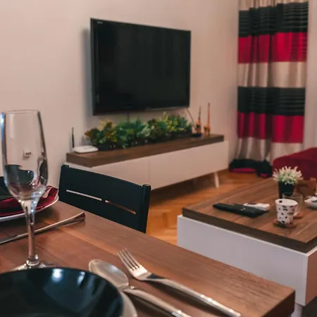 - All-around - Premium Hospitality - Apartment Skopje
